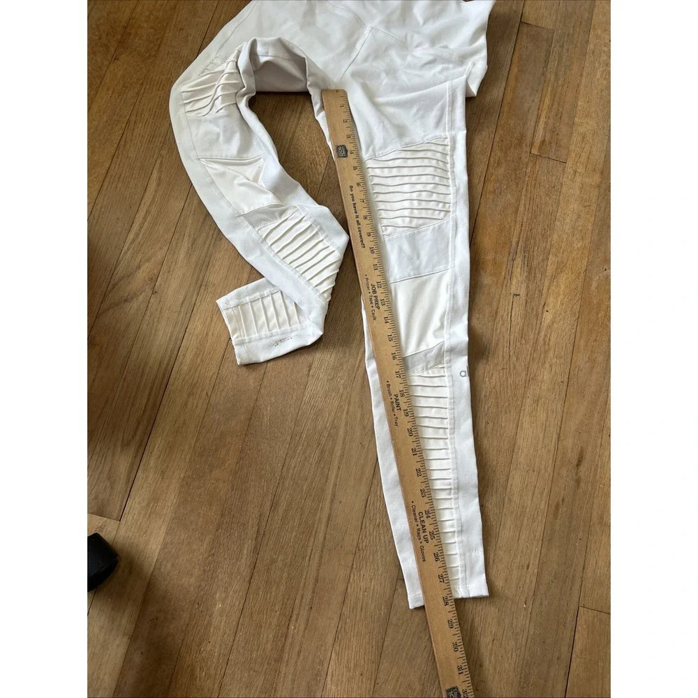 Alo Yoga Womens High Waist Moto Leggings Off White Mesh Ribbed Size M RN87370